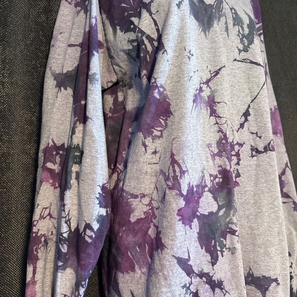 NEW Large Long Sleeve Tie Dye Gray - Picture 2 of 6